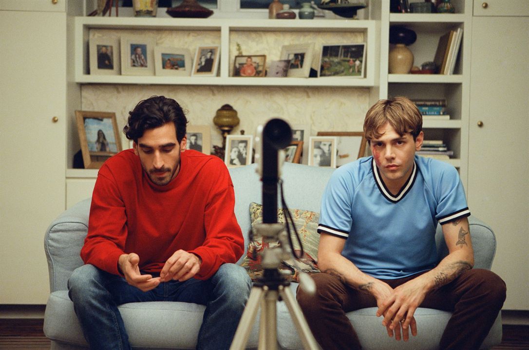 Matthias et Maxime : le nouveau Xavier Dolan se dévoile avec un premier extrait